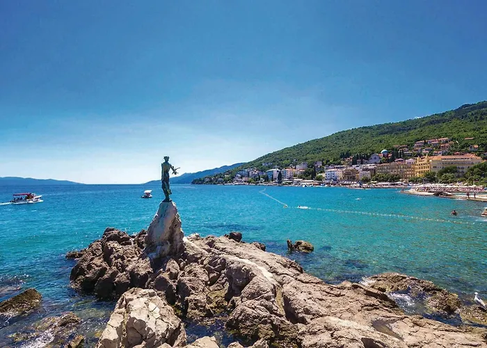 Beautiful In With Sauna Tatil Evi Opatija