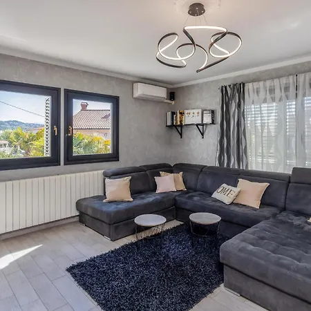 Beautiful In With Sauna Opatija