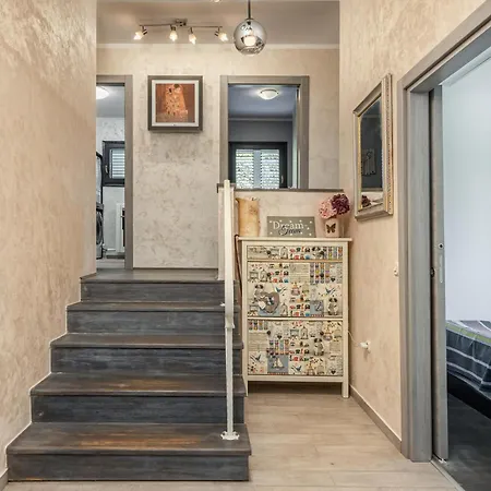 Beautiful In With Sauna *