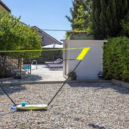 Beautiful In With Sauna Semesterbostad *