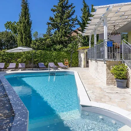 Beautiful In With Sauna Opatija