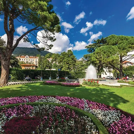 Beautiful In With Sauna Semesterbostad *