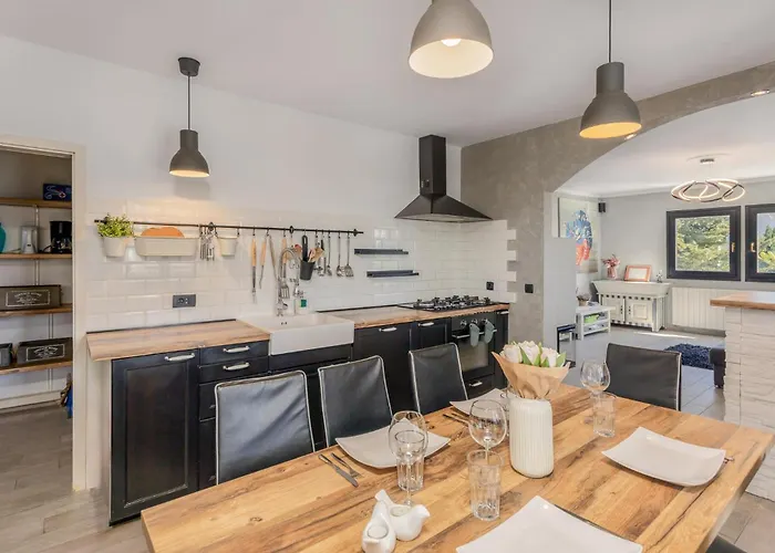 Holiday home Beautiful In With Sauna