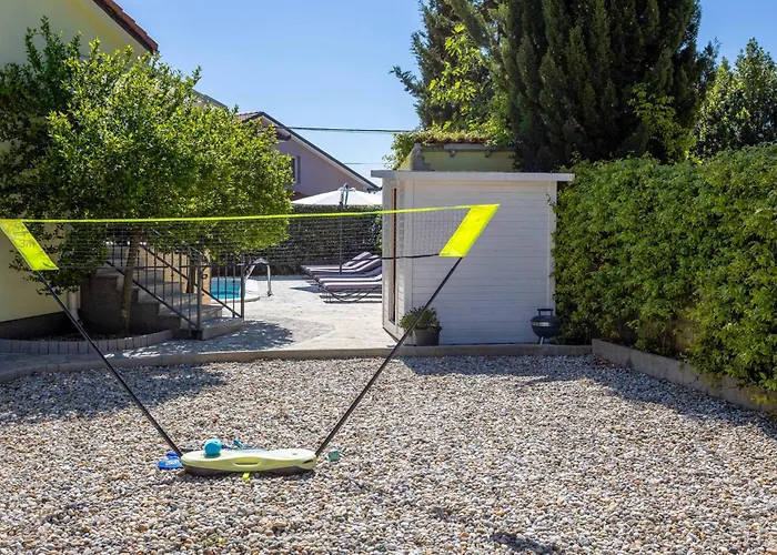 Beautiful In With Sauna Holiday home *