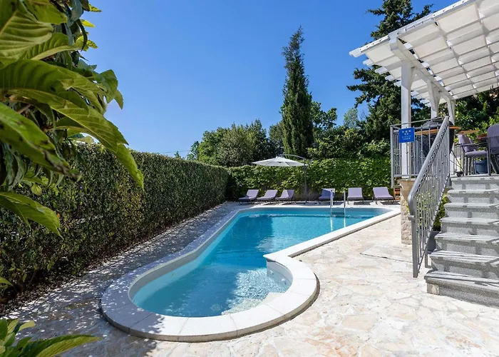 Holiday home Beautiful In With Sauna *