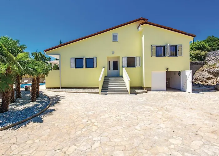 Beautiful In With Sauna Holiday home *