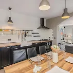 Casa vacanze Stunning In With Sauna